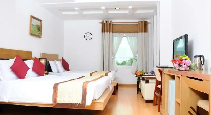 ***  Central Park Saigon Hotel Ho Chi Minh City Vietnam